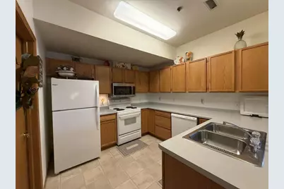 301 Harbour Town Drive, Madison, WI 53717 - Photo 16