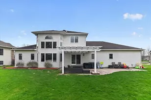 6104 Brunet Island Ct, Mcfarland, WI 53558 - Photo 6