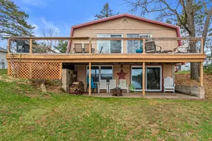 1037 S Archers Way, Nekoosa, WI 54457 - Photo 4