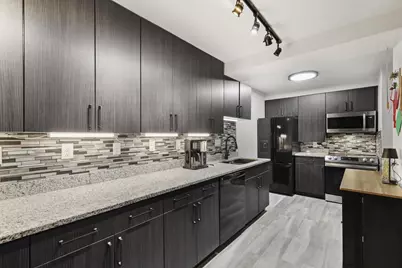 2434 Independence Lane #108, Madison, WI 53704 - Photo 2