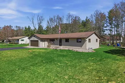 630 Bob's Drive, Plover, WI 54467 - Photo 4