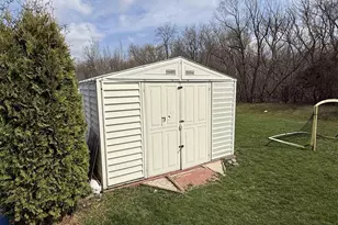 897 E Lake St, Lake Mills, WI 53551 - Photo 18