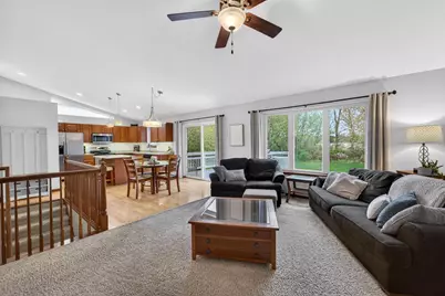 2646 Saw Tooth Drive, Fitchburg, WI 53711 - Photo 12