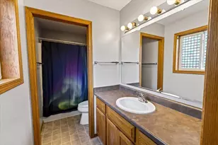 7833 Wood Reed Dr, Madison, WI 53719 - Photo 24