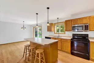 7833 Wood Reed Dr, Madison, WI 53719 - Photo 16