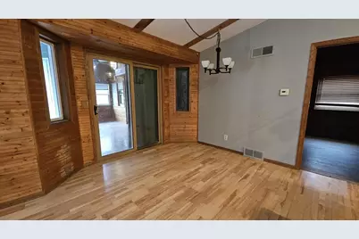 1621 Sapphire Way, Sun Prairie, WI 53590 - Photo 12