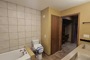 1621 Sapphire Way, Sun Prairie, WI 53590 - Photo 28