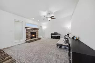 8 Gailen Ln, Milton, WI 53563 - Photo 6