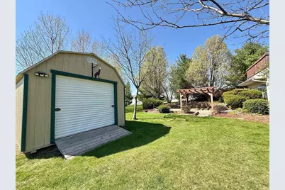 702 East Street, Clinton, WI 53525 - Photo 30