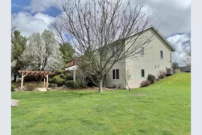 702 East Street, Clinton, WI 53525 - Photo 36
