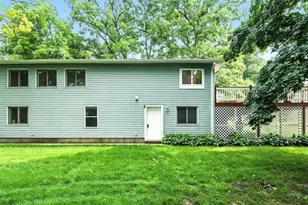 W9354 Oakland Rd, Cambridge, WI 53523 - Photo 2