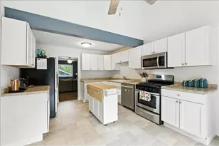 W9354 Oakland Rd, Cambridge, WI 53523 - Photo 16