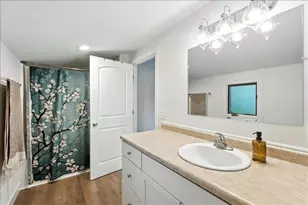 W9354 Oakland Rd, Cambridge, WI 53523 - Photo 8