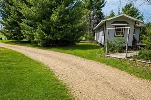 W5842 Pheasant Dr, New Lisbon, WI 53950 - Photo 2