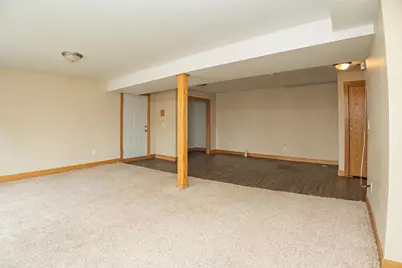 13800 W Valley Road, East Dubuque, IL 61025 - Photo 18
