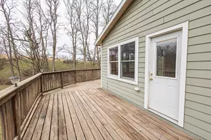 13800 W Valley Rd, East Dubuque, IL 61025 - Photo 30