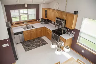 819 Spellman St, Mount Horeb, WI 53572 - Photo 8