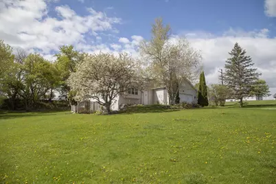 819 Spellman Street, Mount Horeb, WI 53572 - Photo 2