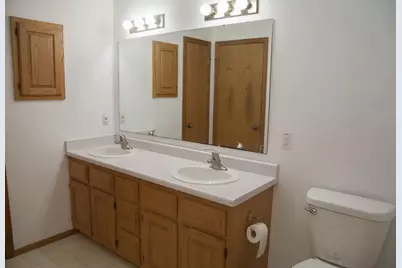 819 Spellman Street, Mount Horeb, WI 53572 - Photo 18