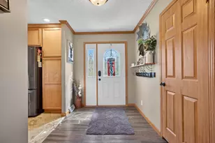 688 Bliven Rd, Edgerton, WI 53534 - Photo 4