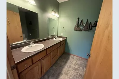 2934 Winter Park Place, Madison, WI 53719 - Photo 8