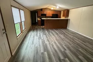 134 Attewell St, Mauston, WI 53948 - Photo 6