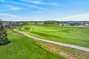 1053 Winged Foot Dr, Oregon, WI 53575 - Photo 66