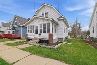 338 N Ludington Street, Columbus, WI 53925 - Photo 1
