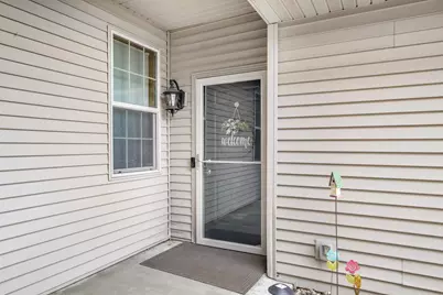1028 20th Street #3, Prairie Du Sac, WI 53578 - Photo 4