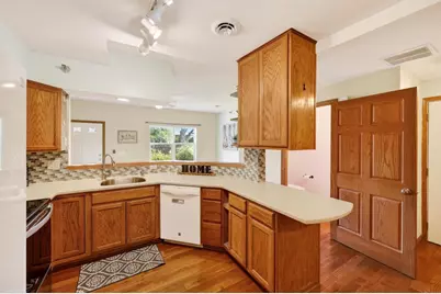 2896 Seminole Highway #7, Fitchburg, WI 53711 - Photo 18