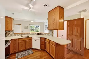 2896 Seminole Hwy, Fitchburg, WI 53711 - Photo 18