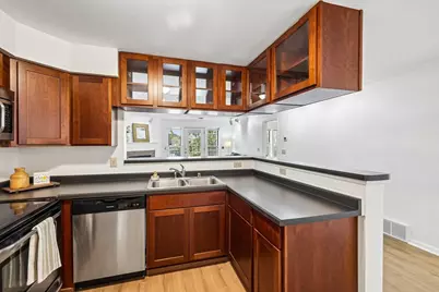 6 Captains Court #2, Madison, WI 53719 - Photo 2