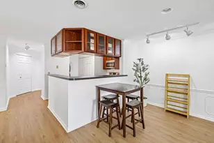 6 Captains Court, Madison, WI 53719 - Photo 8