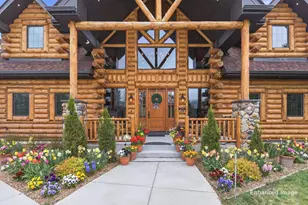 945 N Walden Way, Nekoosa, WI 54457 - Photo 4