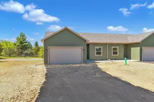 408 Mine Road, Baraboo, WI 53913 - Photo 4
