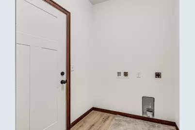 408 Mine Street, Baraboo, WI 53913 - Photo 28