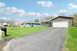 11418 N Erie Dr, Edgerton, WI 53534 - Photo 36