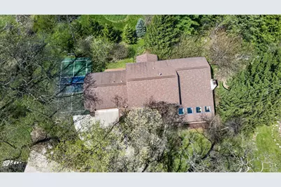 5 Wood Crest Court, Madison, WI 53705 - Photo 2