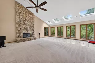 5 Wood Crest Ct, Madison, WI 53705 - Photo 2