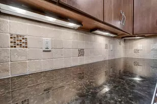 5 Wood Crest Ct, Madison, WI 53705 - Photo 16