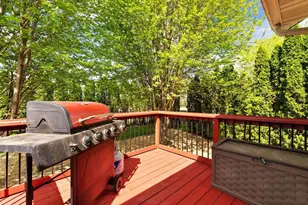 556 Ronald Lee Cir, Rio, WI 53960 - Photo 6