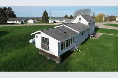 126 Bunker Hill Street, Potosi,  53820 - Photo 1