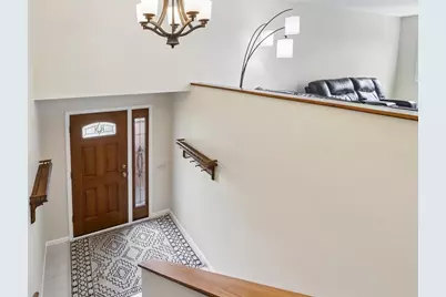 304 Hartford Cove, Waunakee, WI 53597 - Photo 4