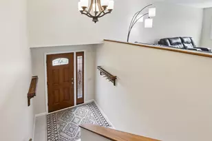 304 Hartford Cove, Waunakee, WI 53597 - Photo 4