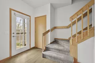 3154 Dorchester Way, Madison, WI 53719 - Photo 12