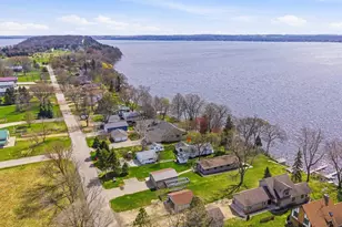 W3403 Orchard Ave, Green Lake, WI 54941 - Photo 6