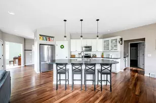334 Basilica Pkwy, Verona, WI 53593 - Photo 16
