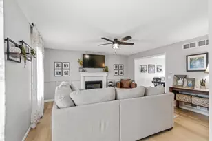 2028 Sandhill Dr, Prairie Du Sac, WI 53578 - Photo 22