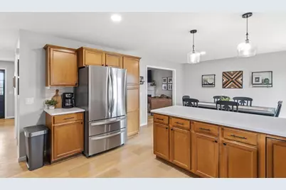 2028 Sandhill Drive, Prairie Du Sac, WI 53578 - Photo 12