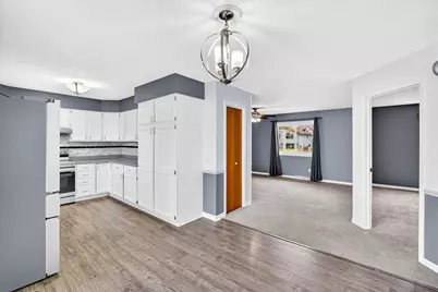 618 Robin Drive, Sun Prairie, WI 53590 - Photo 10